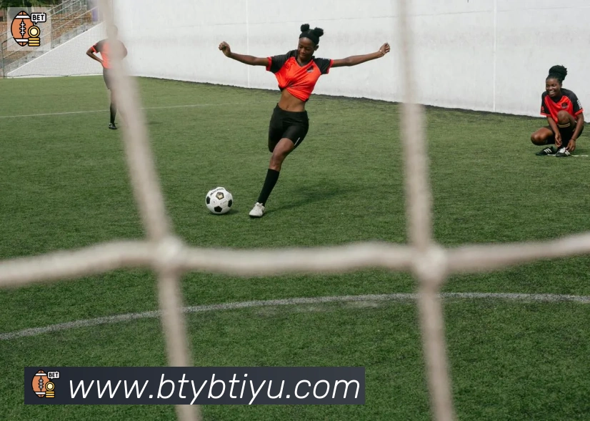 B体育APP 体育赛事宣传图